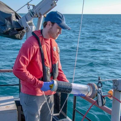 400x400_WQP_FreshWaterMonitoringteam_1.webp