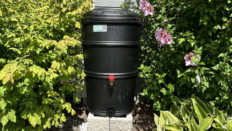 Install a Milwaukee Rain Barrel 